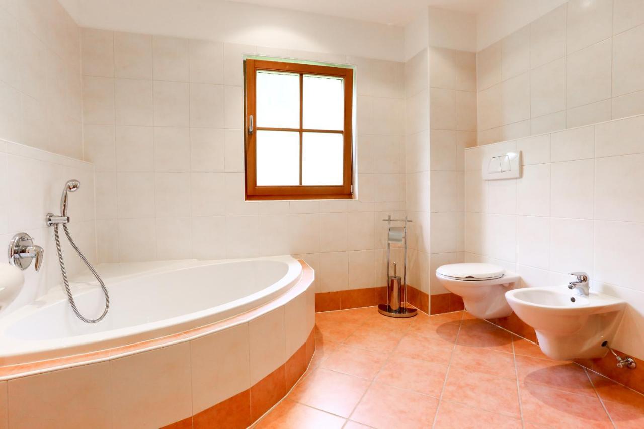 Haus Traudi Apartment Нова Поненте Екстериор снимка