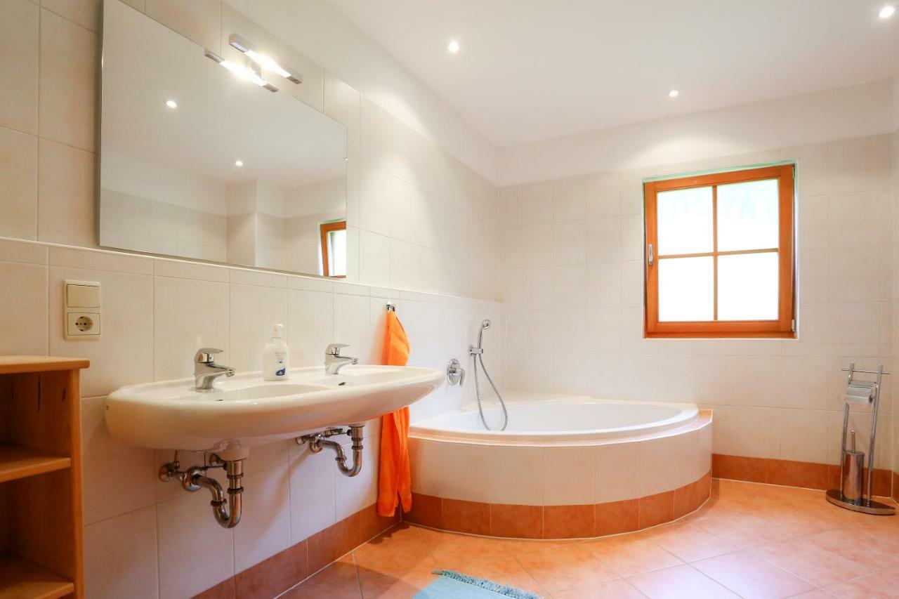 Haus Traudi Apartment Нова Поненте Екстериор снимка
